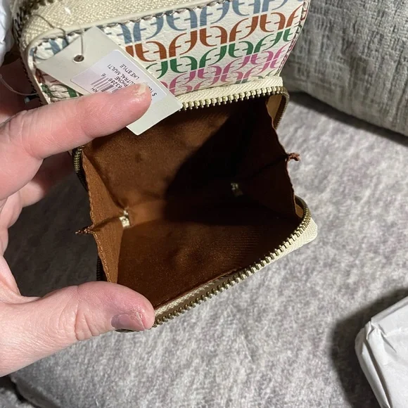 Fossil neutral multi colored crossbody Sofia phone bag - Picture 11 of 12